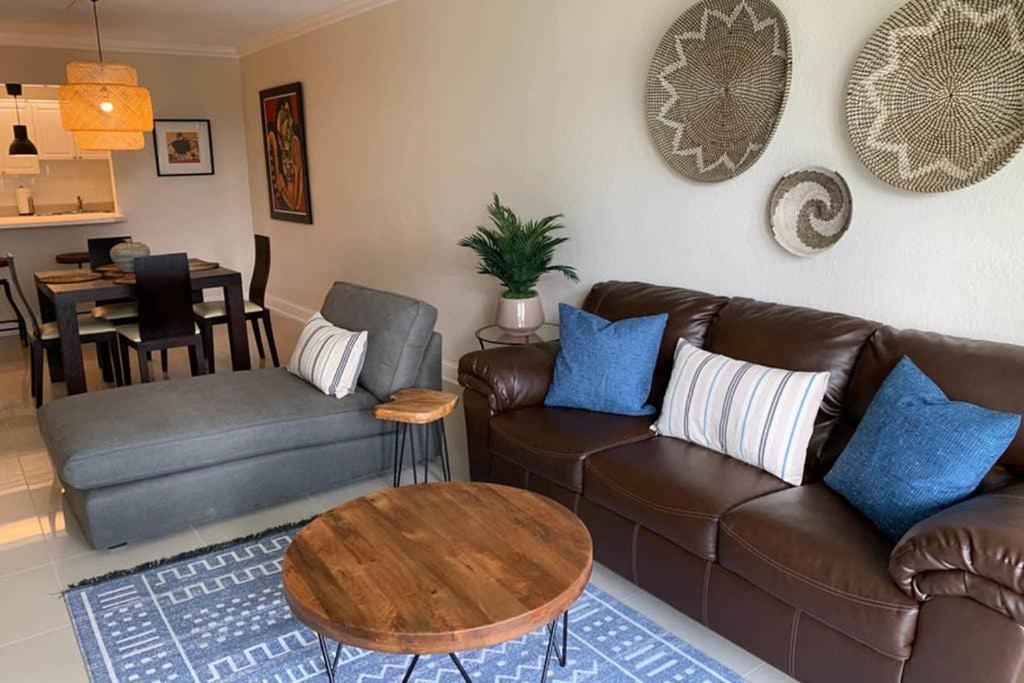 Beautiful Apartment Steps Away From The Beach Μαϊάμι Μπιτς Εξωτερικό φωτογραφία