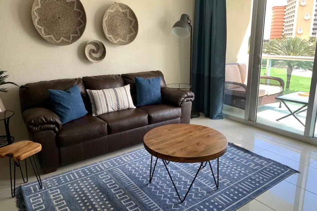 Beautiful Apartment Steps Away From The Beach Μαϊάμι Μπιτς Εξωτερικό φωτογραφία