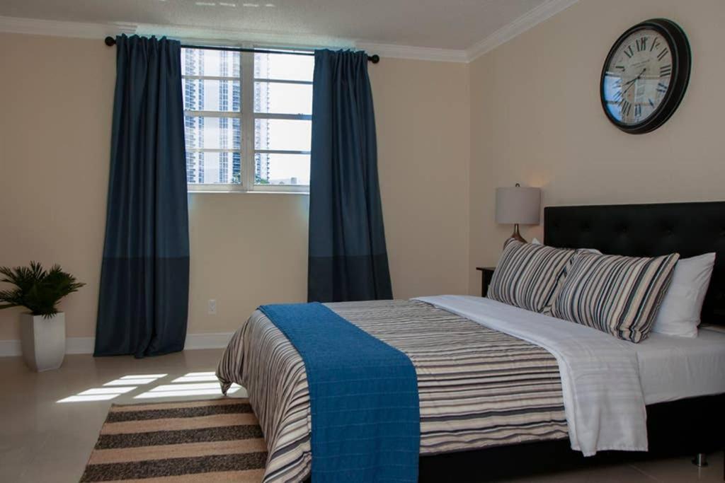 Beautiful Apartment Steps Away From The Beach Μαϊάμι Μπιτς Εξωτερικό φωτογραφία
